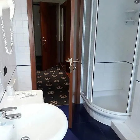 Ristorante La Piana Hotel 3*