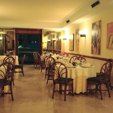 Ristorante La Piana Hotel 3*