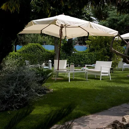 ホテル Ristorante La Piana 3*