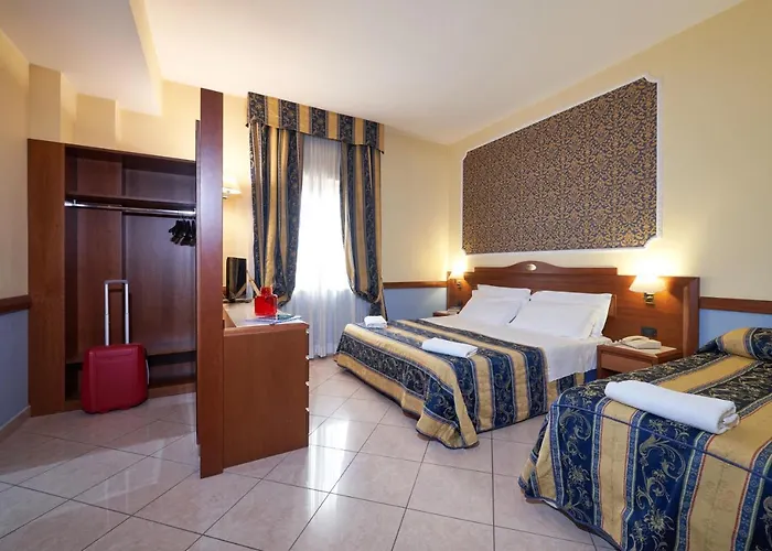 ホテル Ristorante La Piana 3*