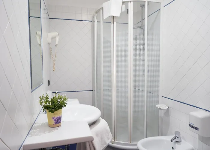 ホテル Ristorante La Piana 3*