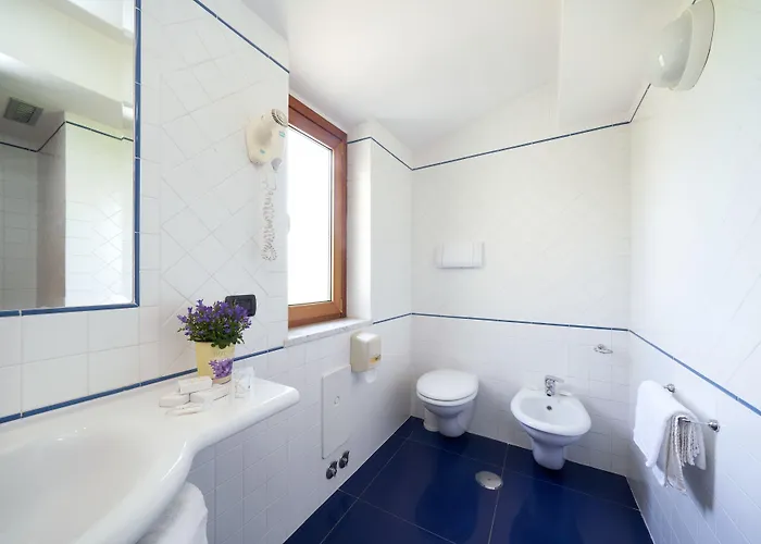 ホテル Ristorante La Piana 3*